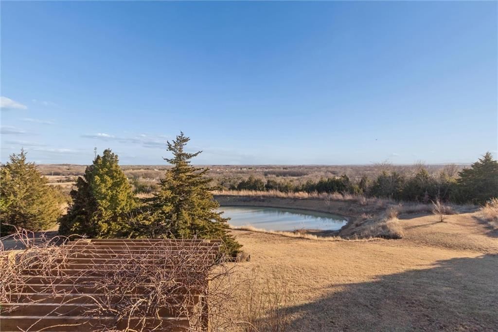 220 Overlook Drive — photo 27