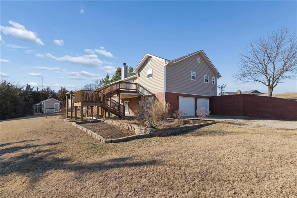 220 Overlook Drive — photo 30