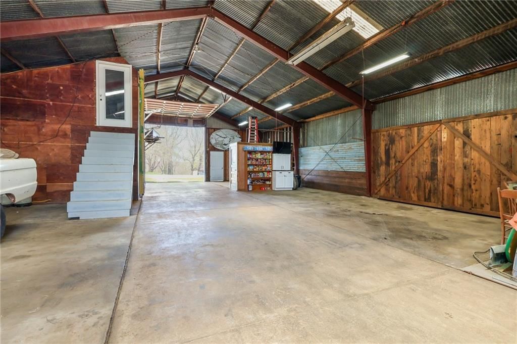 31395 Old KC Road — photo 6
