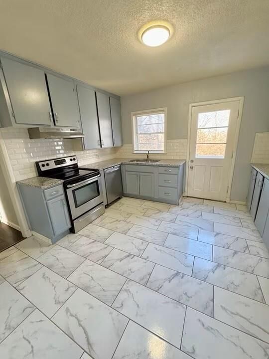 6876 Sni A Bar Road — photo 6