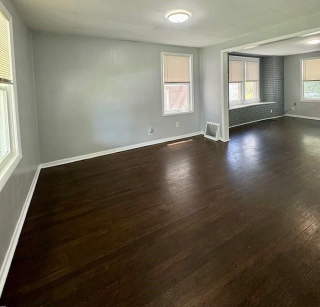 504 Denver Avenue — photo 3