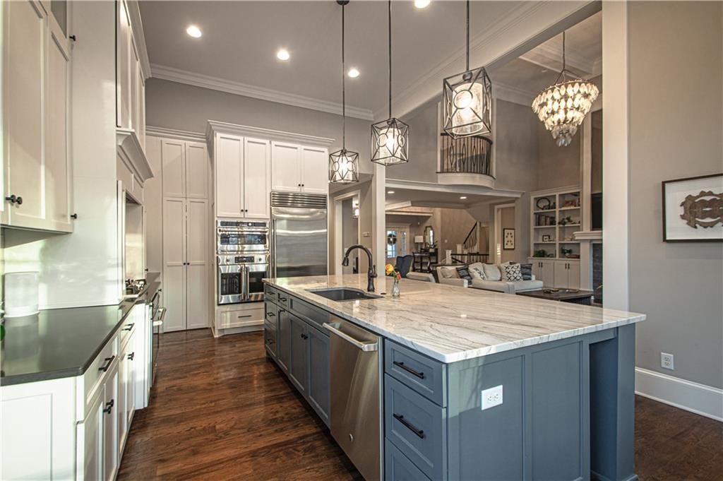 2813 W 91st Street — photo 17