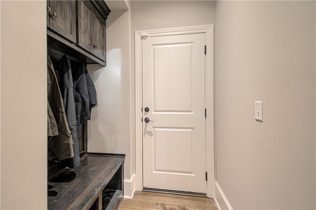 2813 W 91st Street — photo 21