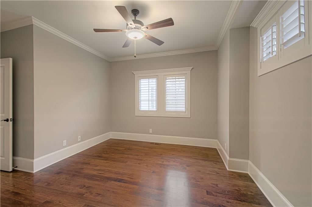 2813 W 91st Street — photo 23