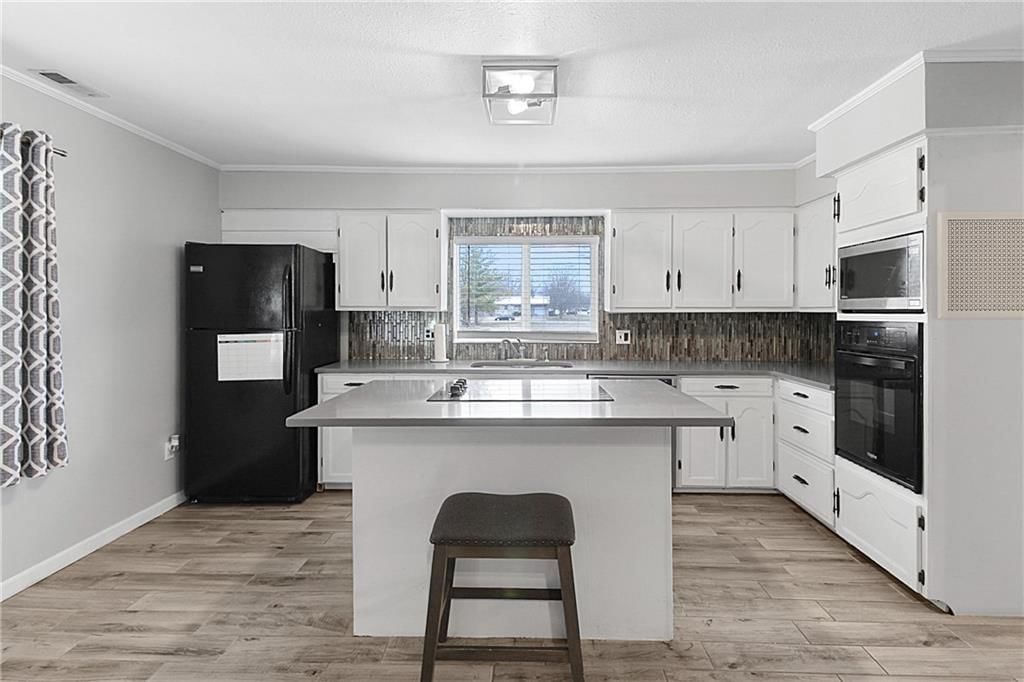 2806 Appleton Avenue — photo 6