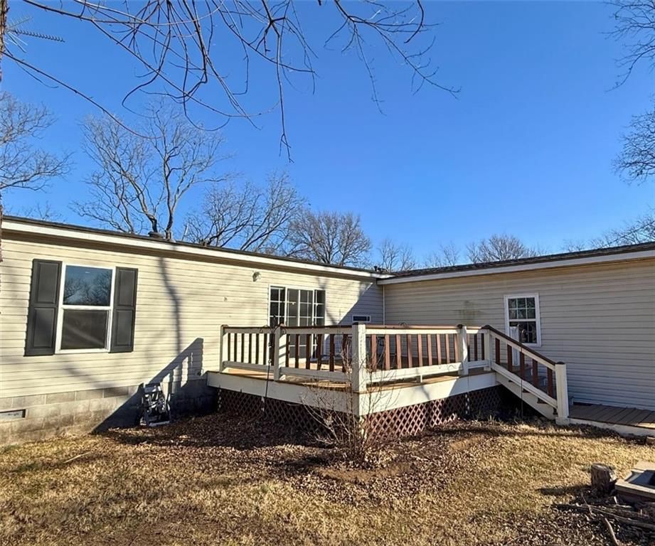 285 N Walnut Street — photo 13