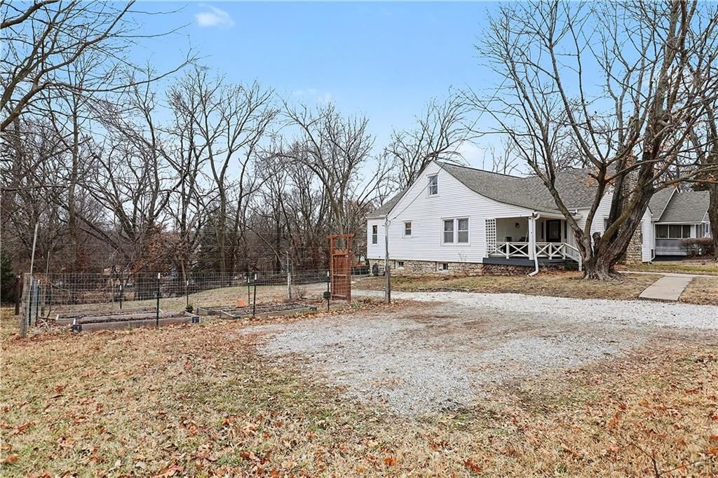 3705 Russell Road — photo 26