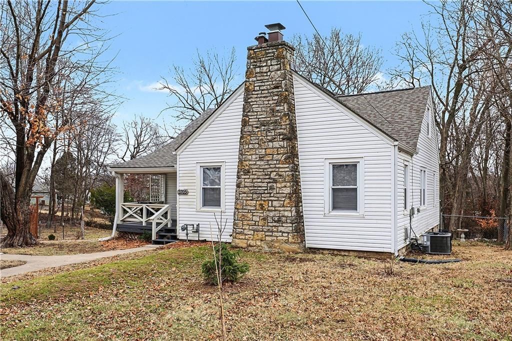 3705 Russell Road — photo 31