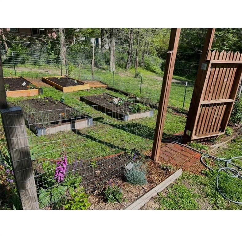 3705 Russell Road — photo 34
