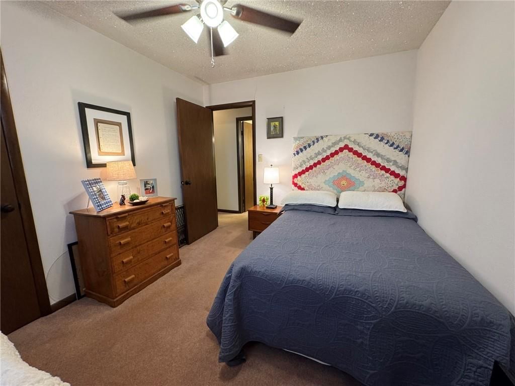 410 S WILSHIRE Boulevard — photo 26