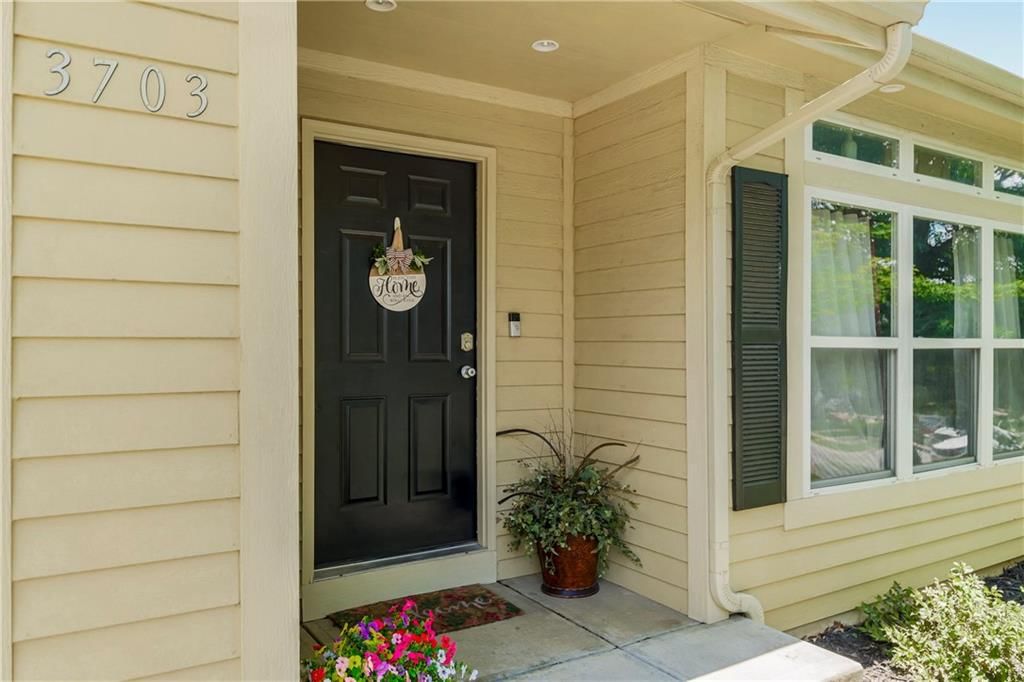 3703 Clayton Drive — photo 2