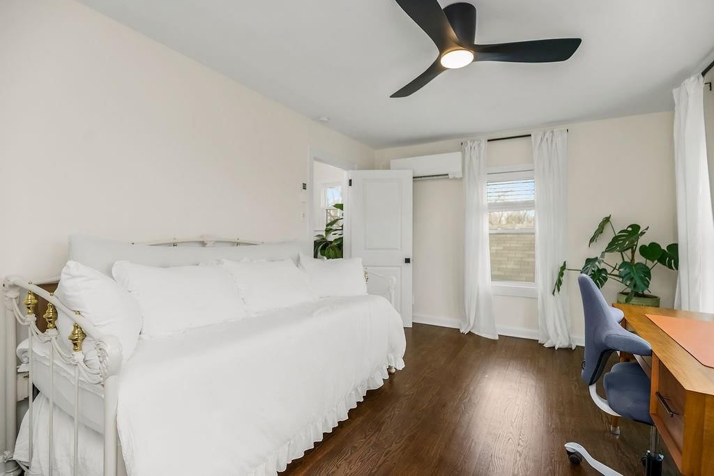 1203 W 20th Terrace — photo 21