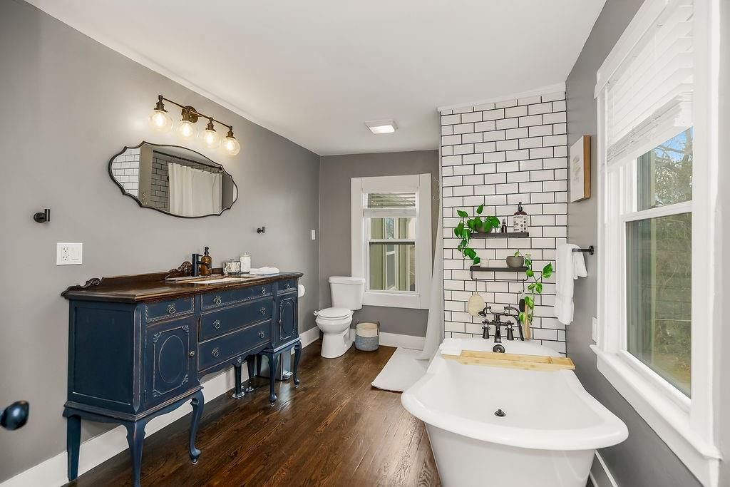 1203 W 20th Terrace — photo 22