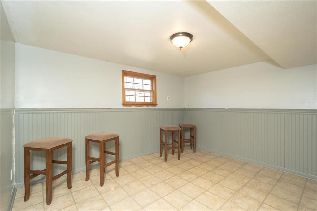 1410 S Elm Street — photo 16