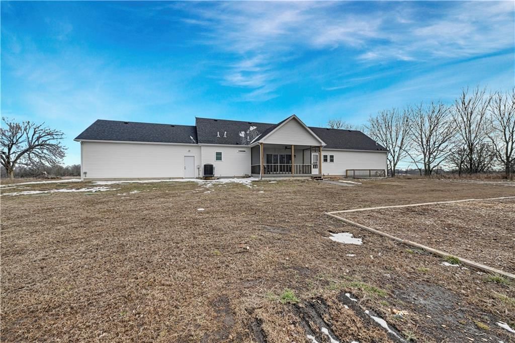 34946 Spring Valley Road — photo 49