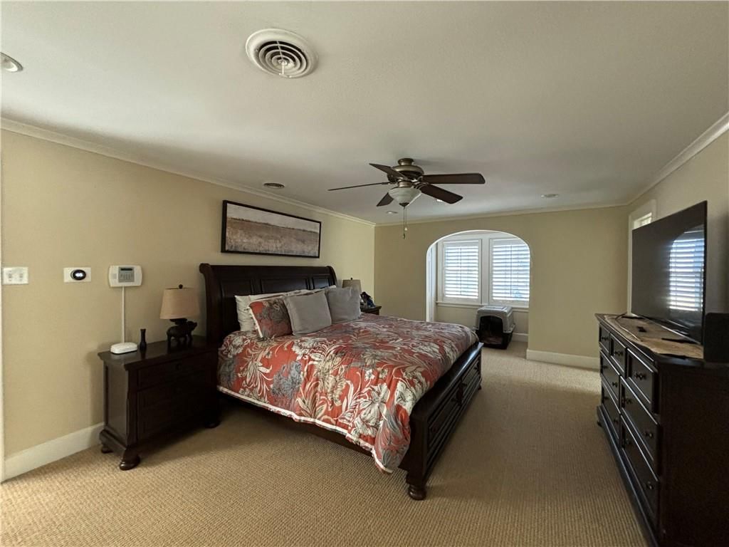 802 N Noyes Boulevard — photo 19