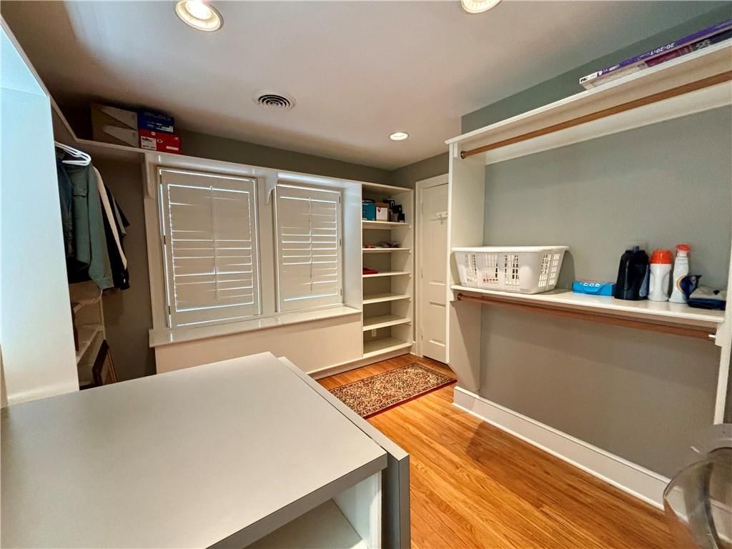 802 N Noyes Boulevard — photo 22
