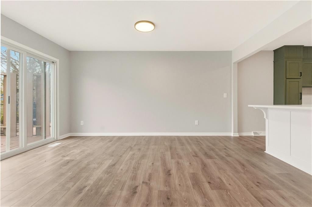 68 Woodbridge Lane — photo 11