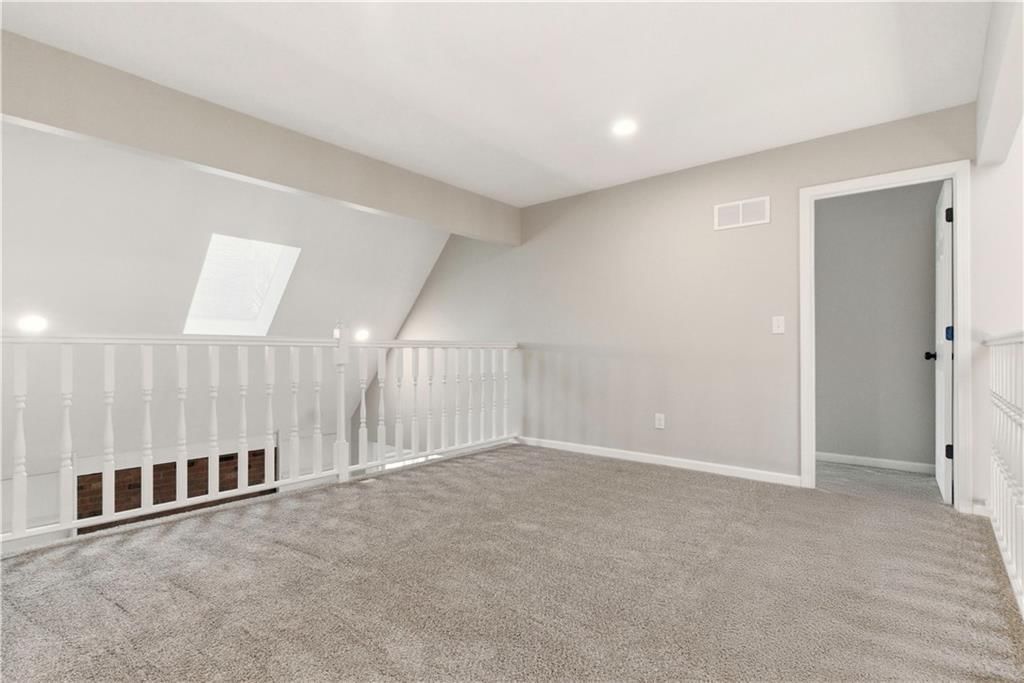 68 Woodbridge Lane — photo 33