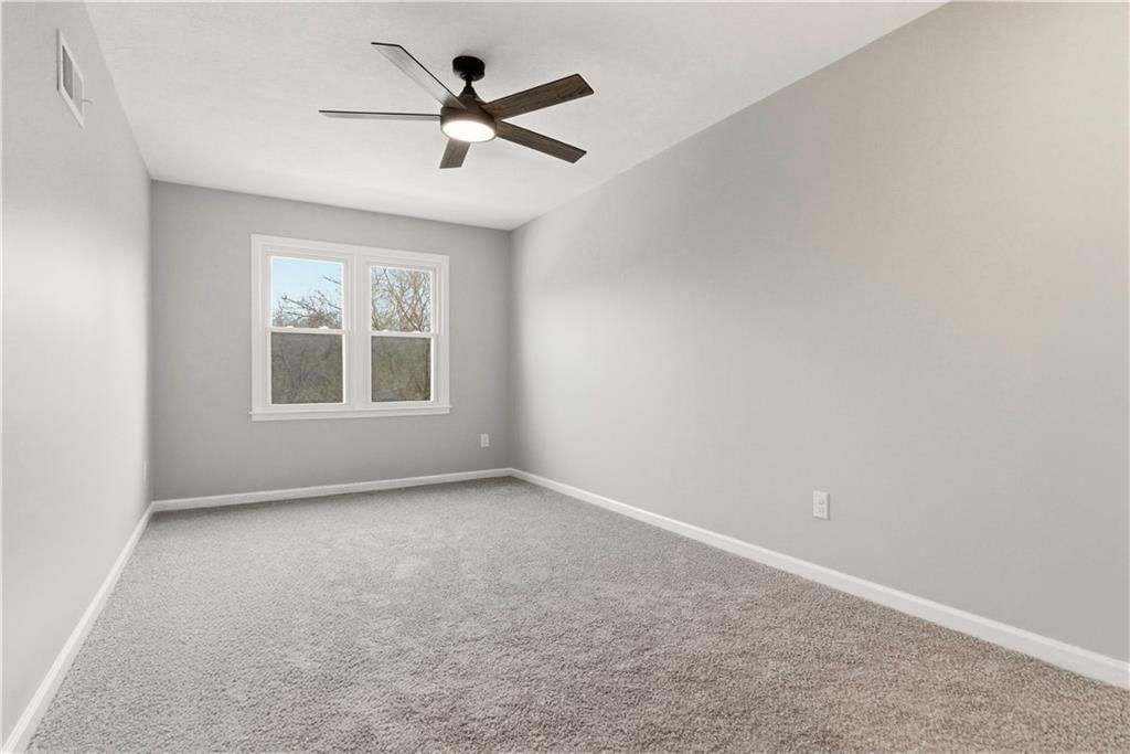 68 Woodbridge Lane — photo 37