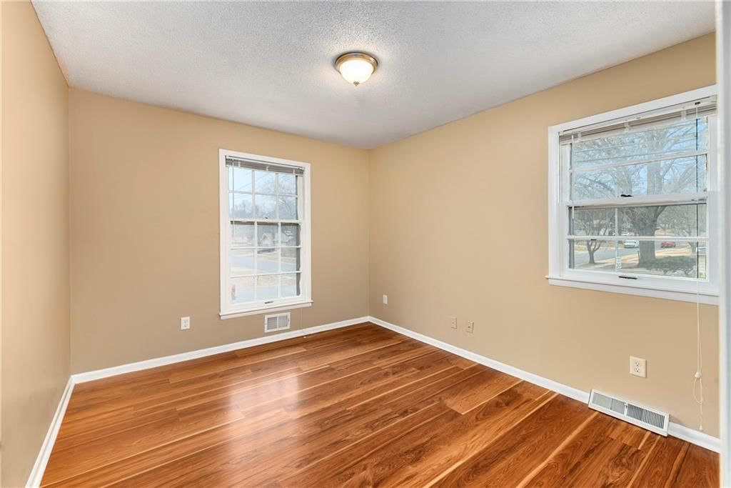 12000 E 56th Terrace — photo 16