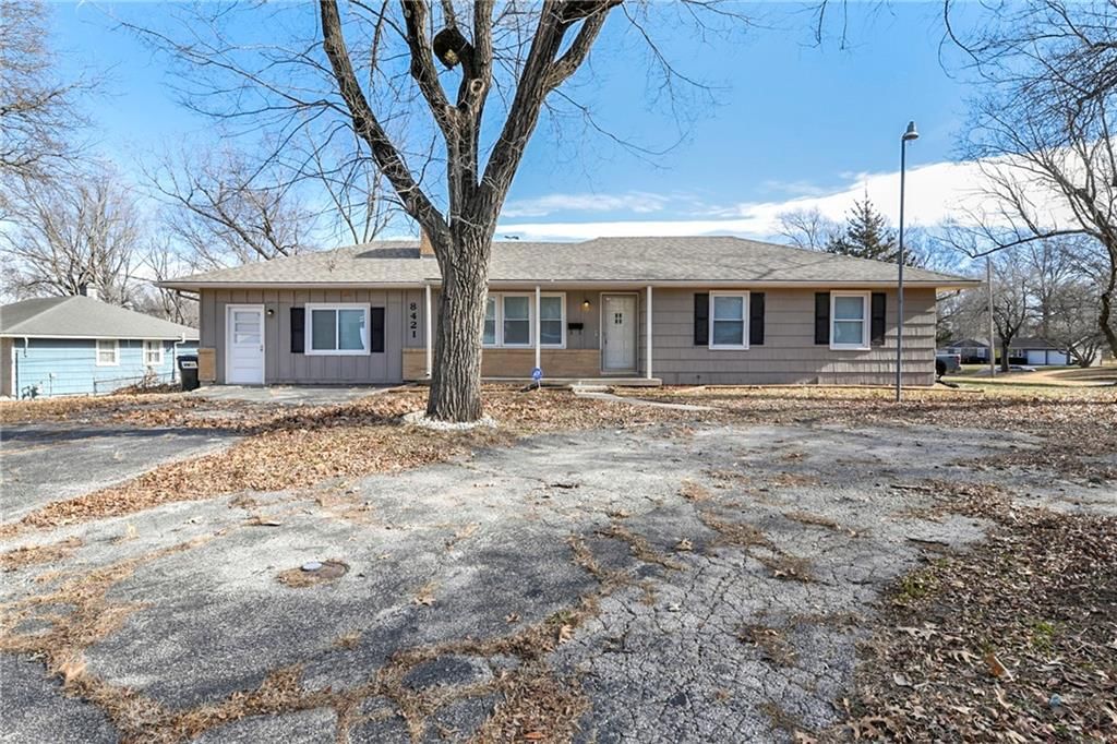 8421 Spring Valley Road — photo 3