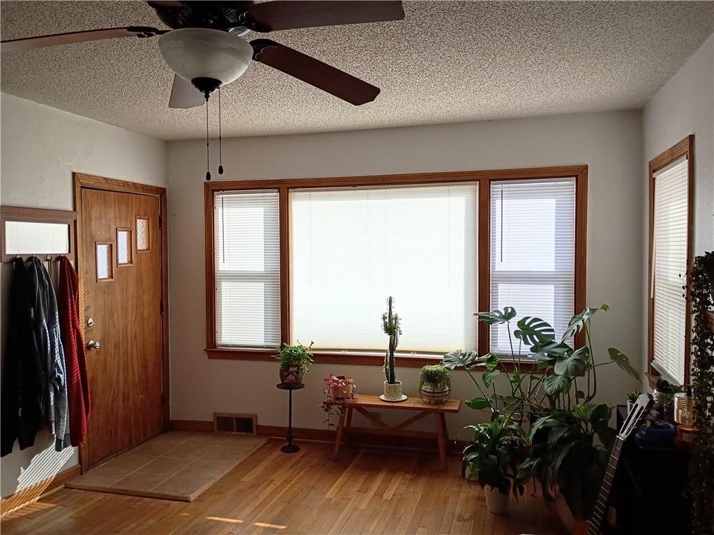 339 W 7th Avenue — photo 13