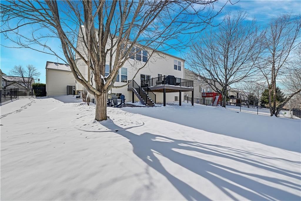 22432 W 113 Terrace — photo 5