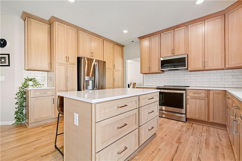 22432 W 113 Terrace — photo 18