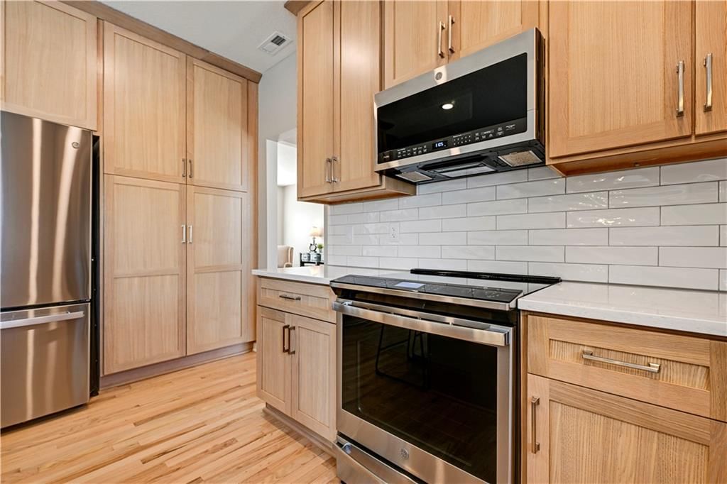 22432 W 113 Terrace — photo 19