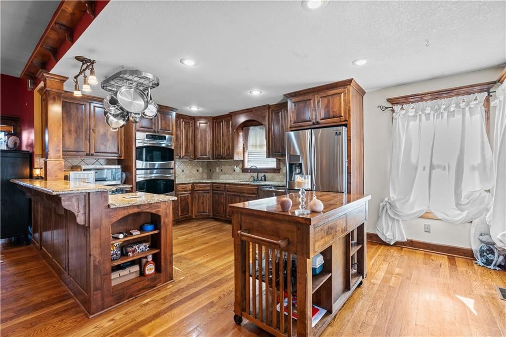 1307 Lawndale Avenue — photo 26
