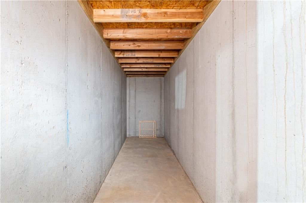 1307 Lawndale Avenue — photo 42