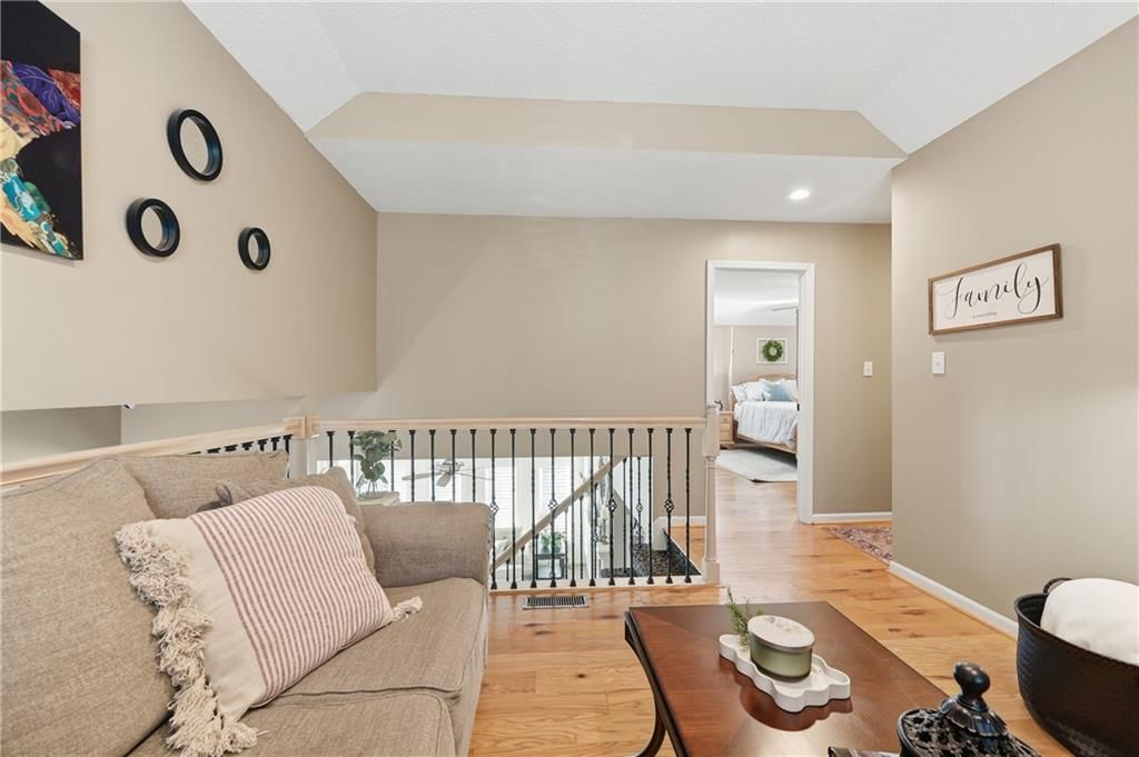 3312 S Prescott Avenue — photo 25