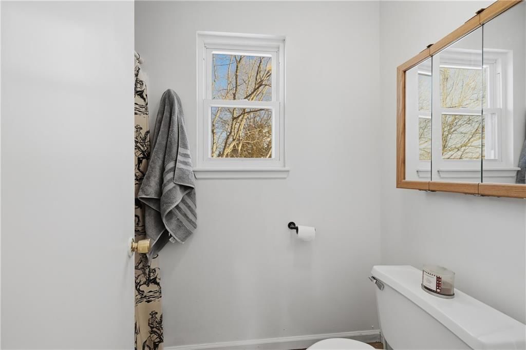 1177 Greenwood Park Street — photo 16