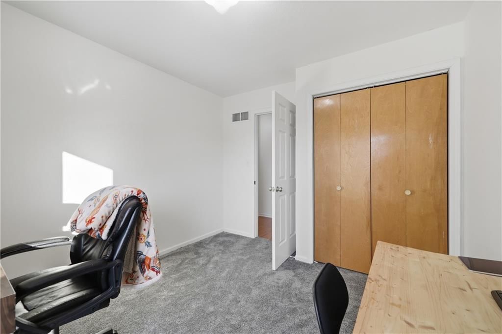 1177 Greenwood Park Street — photo 20