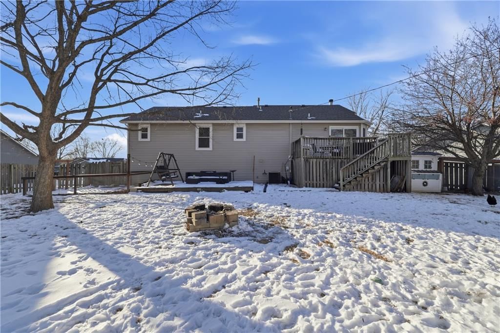 1177 Greenwood Park Street — photo 27