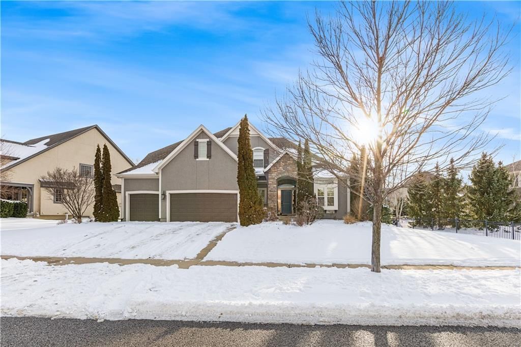 15540 Eby Street, Overland Park, KS