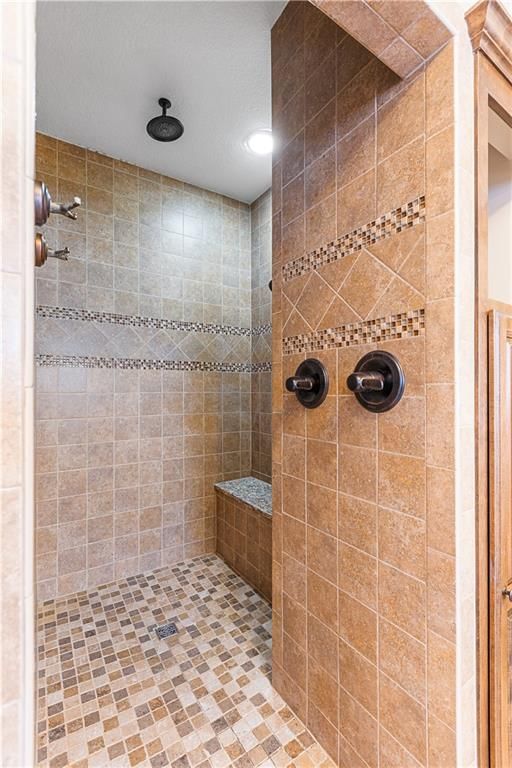 15540 Eby Street — photo 27