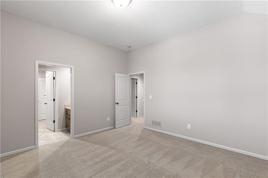 15540 Eby Street — photo 41