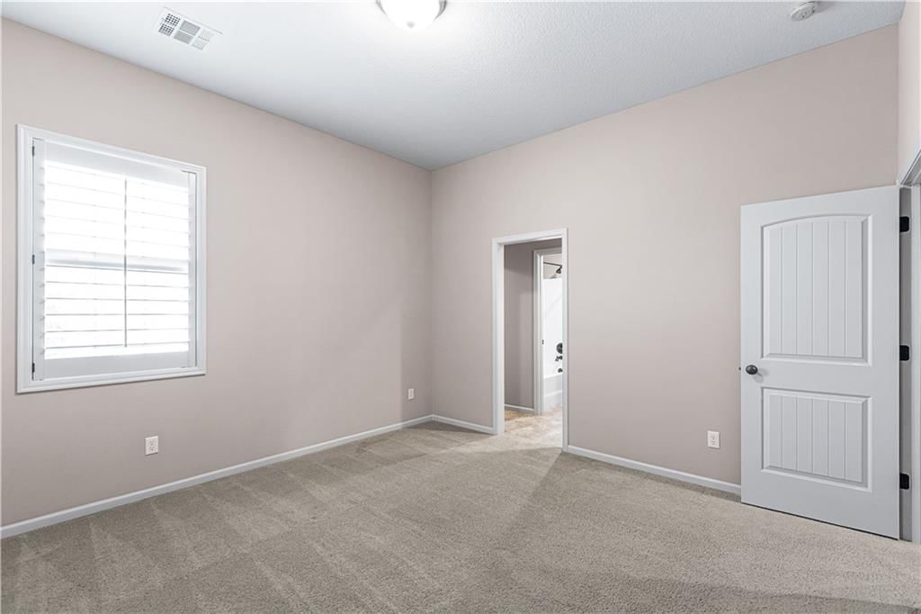 15540 Eby Street — photo 42