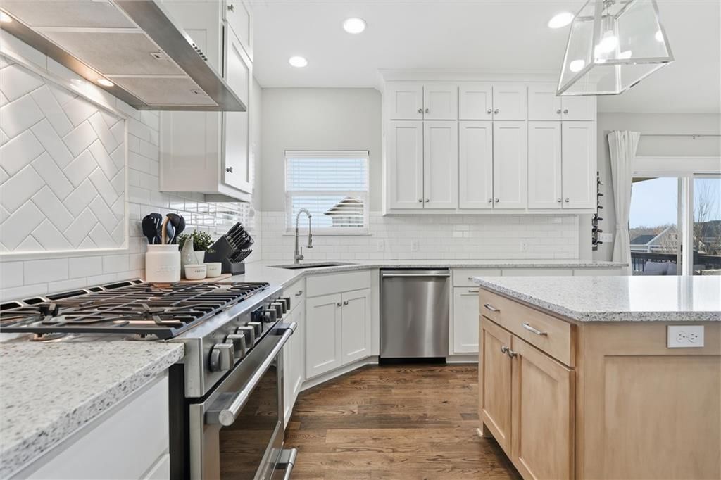 310 S Mesquite Street — photo 10
