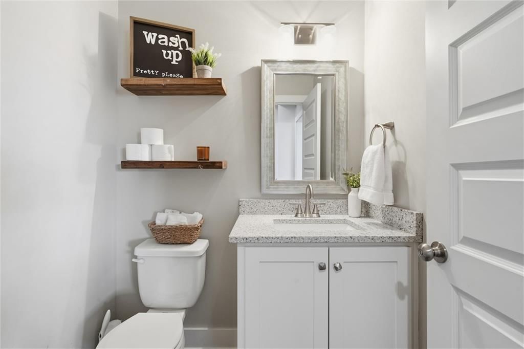 310 S Mesquite Street — photo 12