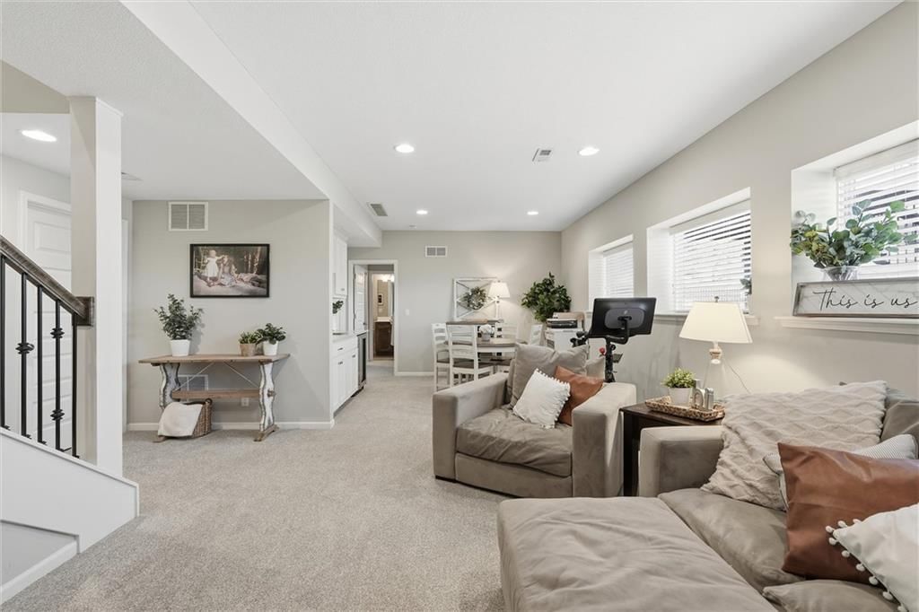 310 S Mesquite Street — photo 35