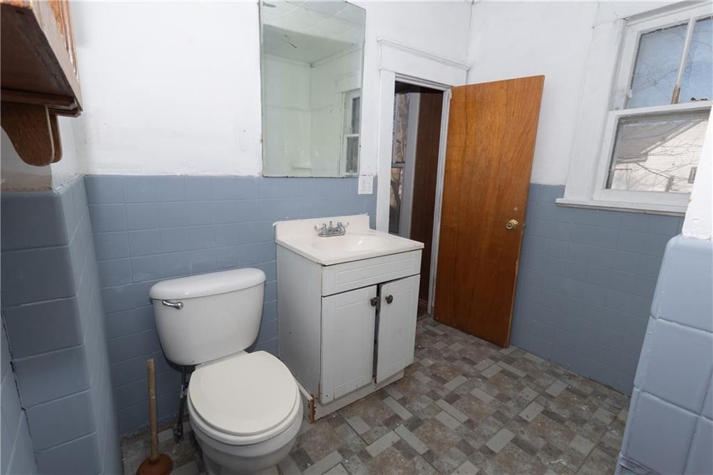 208 S 16th Street — photo 12