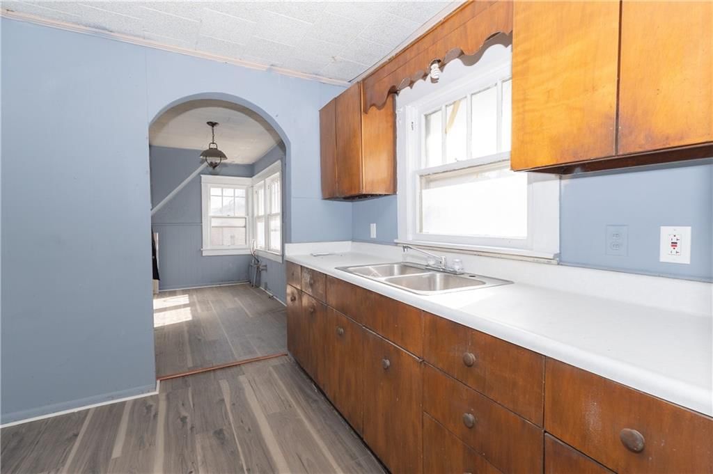 208 S 16th Street — photo 13