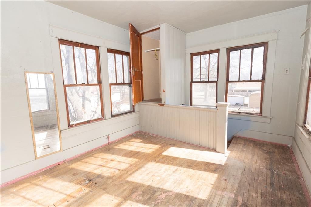 208 S 16th Street — photo 18