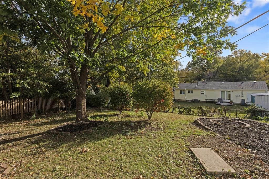 1005 NE 62nd Street — photo 24