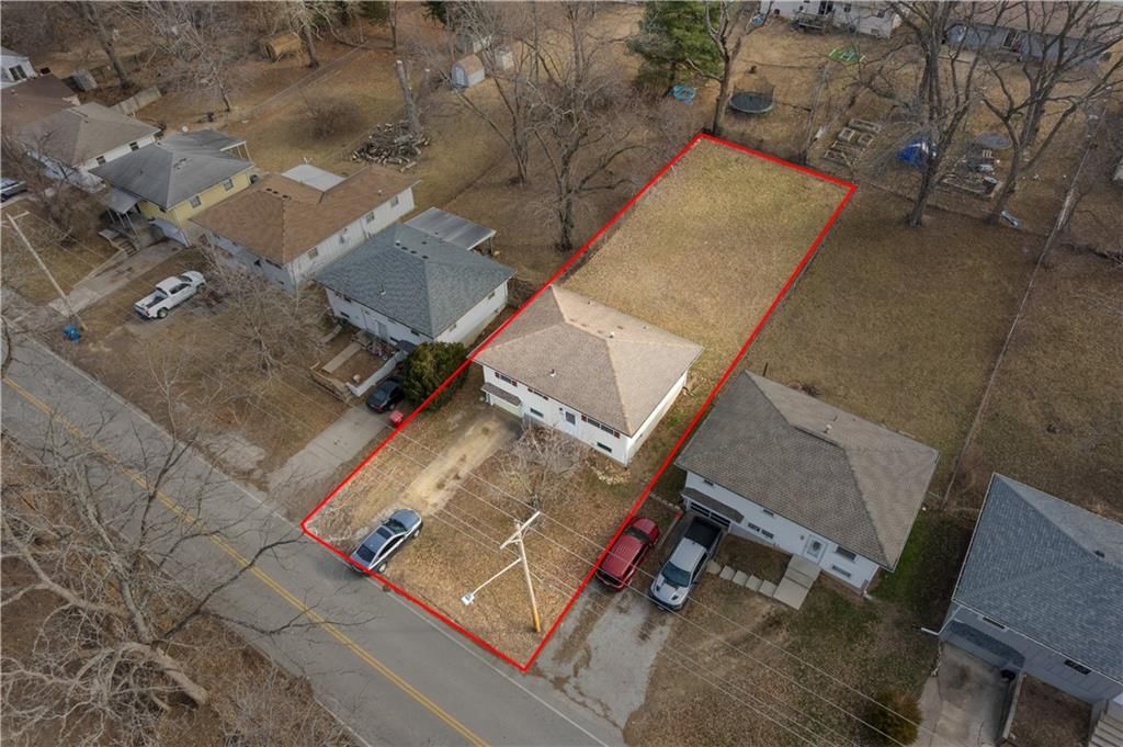 1227 Dickinson Road — photo 22