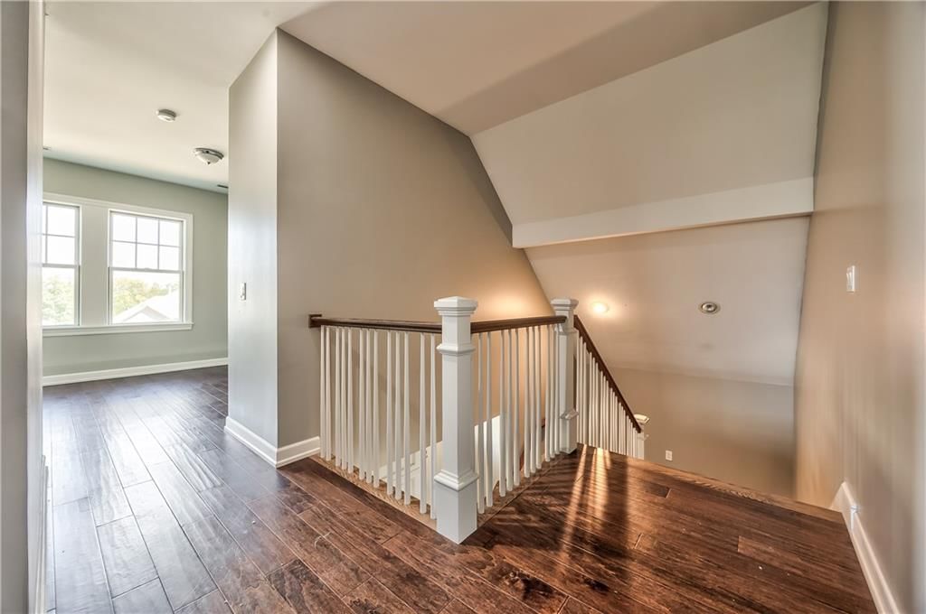 9742 Shady Bend Circle — photo 27