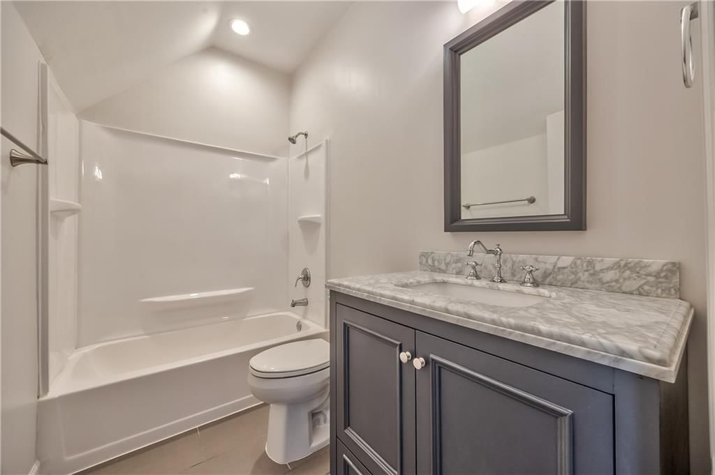 9742 Shady Bend Circle — photo 30
